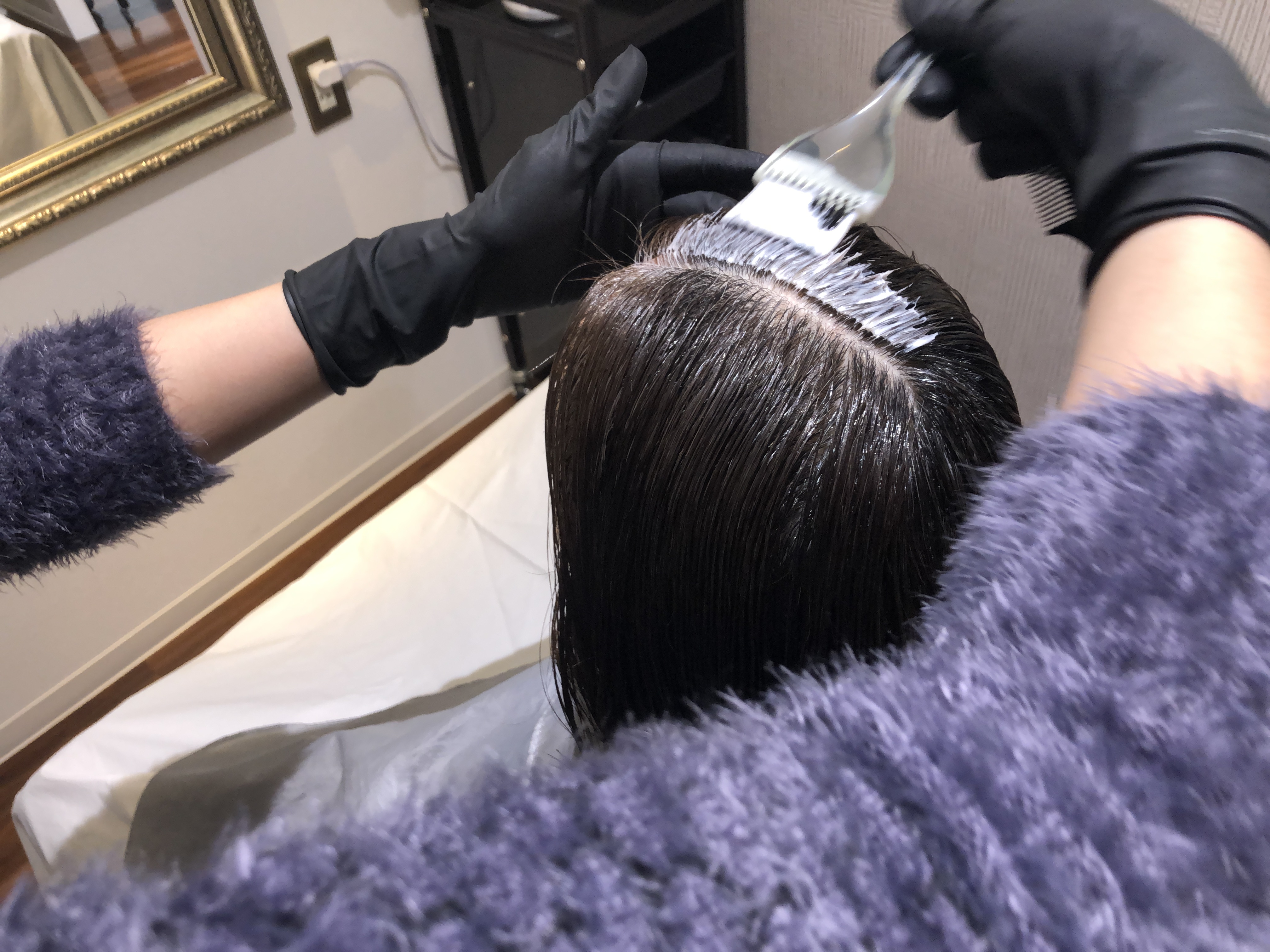 ヘアカラーがしみるとお悩みの方へ しみる原因と対処方法 神戸市灘区にある阪急六甲の美容室 美容院 個室でツヤ髪やスパの施術 J Hair